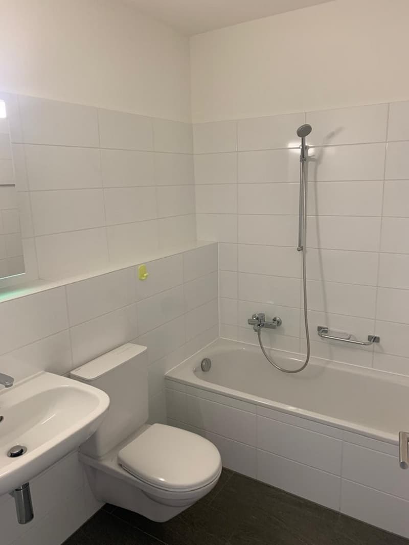Bagno_con_vasca.jpeg