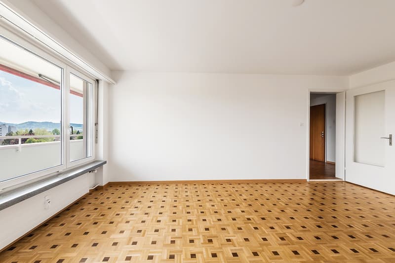 zentral gelegene Wohnung mit grosszügigem Balkon (11)