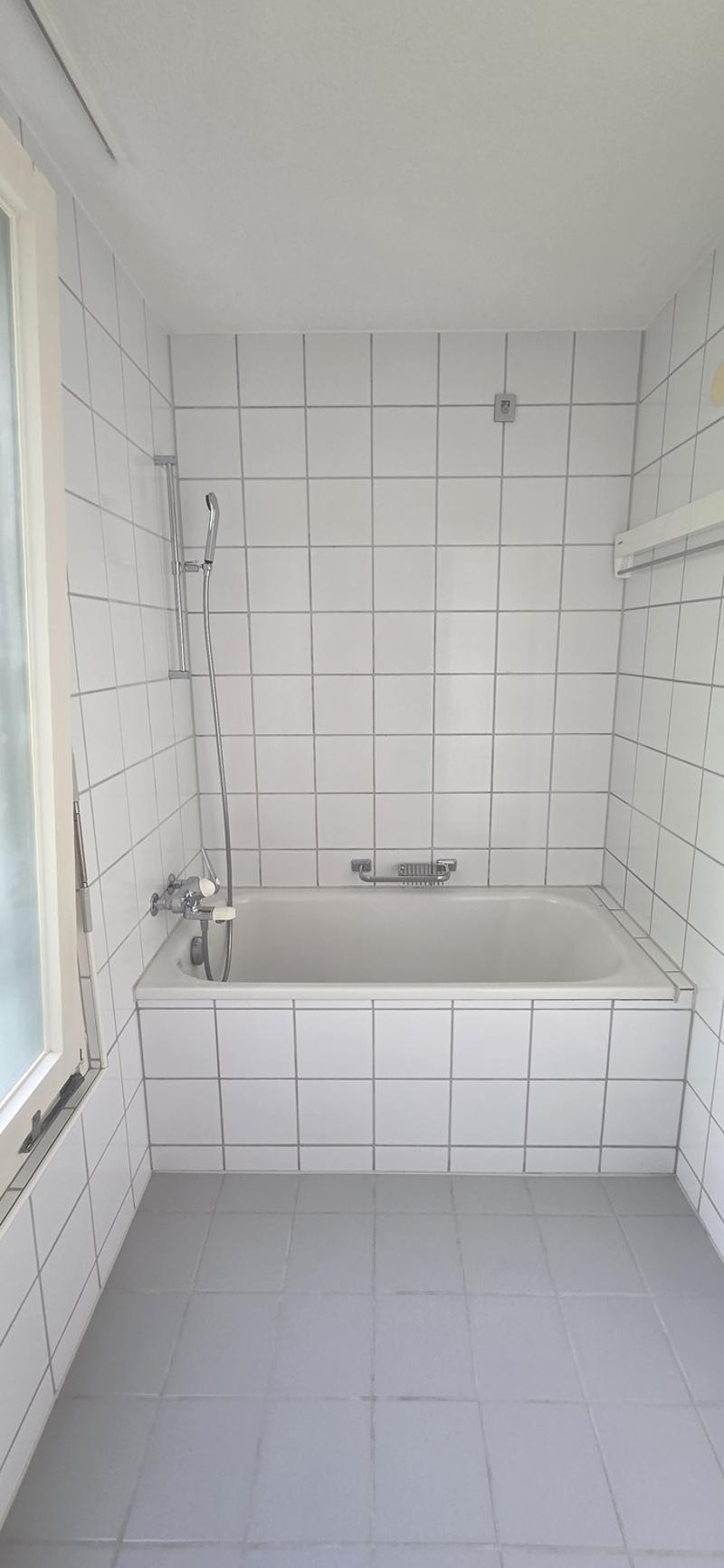 2 Zimmerwohnung EG - befristet bis 30.09.2027 (3)