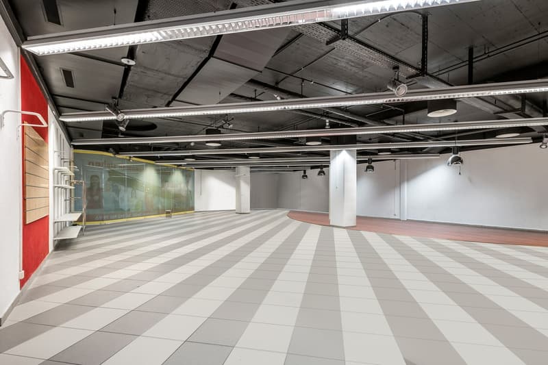 Attraktive Verkaufsfläche im Mergele Center zu vermieten (4)