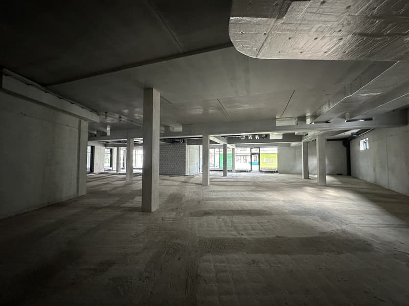 Attraktive Gewerbeflächen im lebendigen Zentrum von Studen BE ideale Lage für Ihren Geschäftserfolg (6)