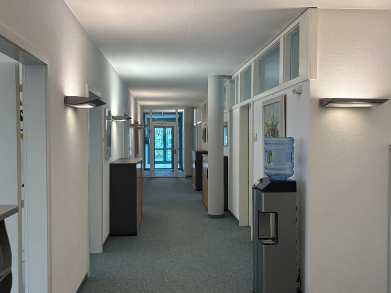 Attraktive Büro- oder Praxisräumlichkeiten an zentraler Lage in Wil (5)