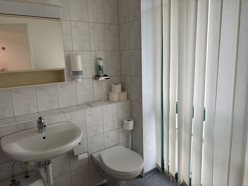 Attraktive Büro- oder Praxisräumlichkeiten an zentraler Lage in Wil (8)