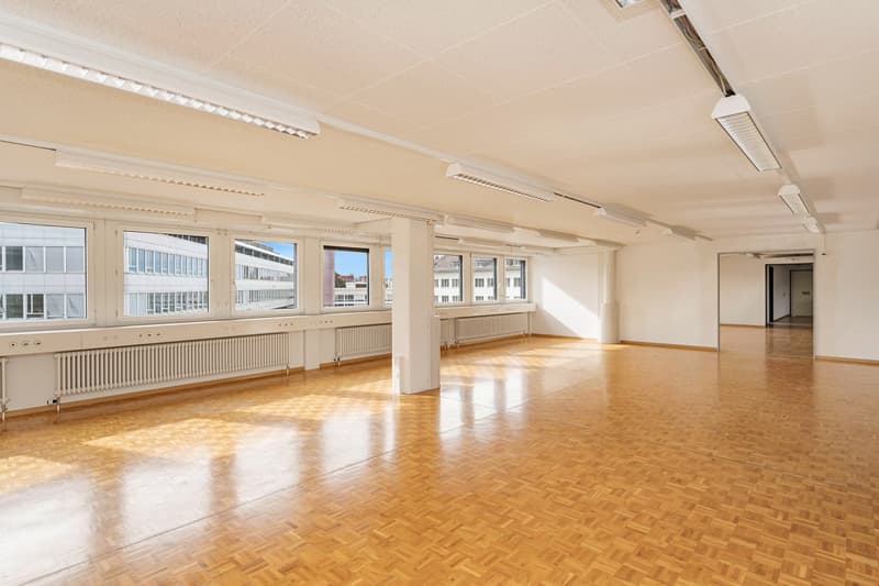Emplacement commercial polyvalent pour votre entreprise à Berne (4)