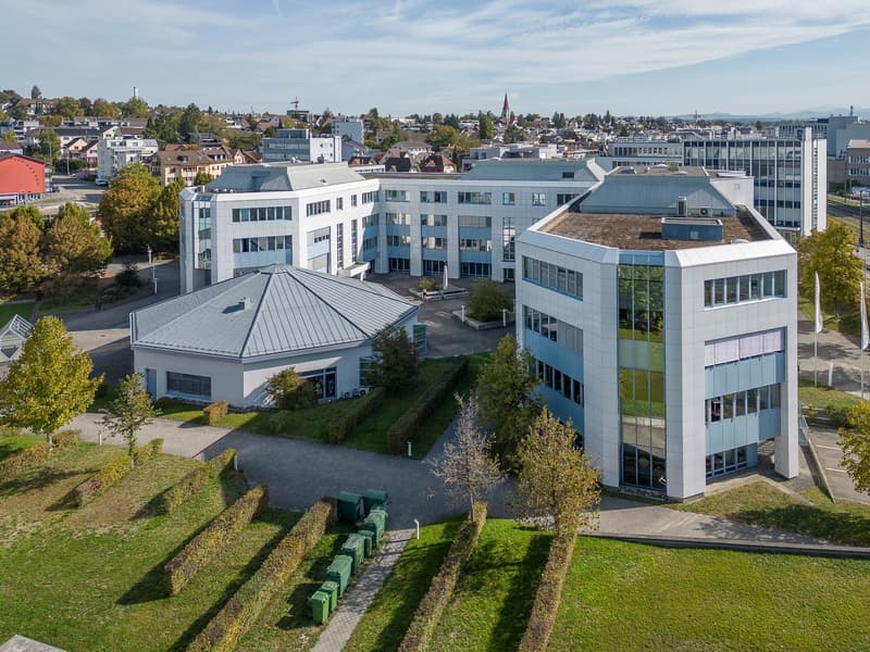 Attraktive, ausgebaute Bürofläche an zentraler Lage in Wallisellen (11)