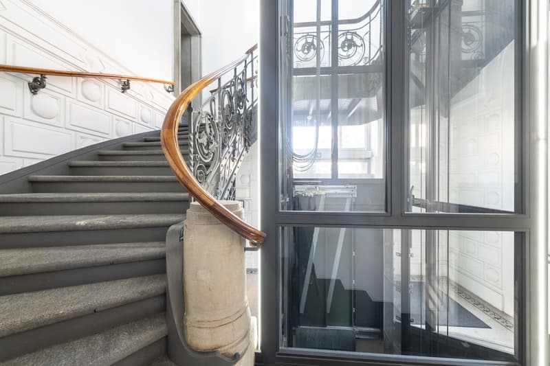 A louer surface de bureaux de 363 m2 avec coin cuisine (2)