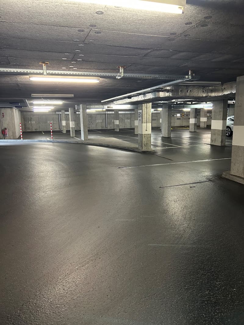 Places de stationnement en ville à louer ! (5)