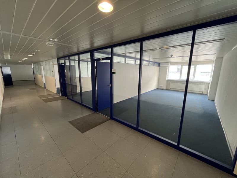 Halle industrielle exclusive (1er étage) avec bureaux intégrés à Neuendorf SO (5)