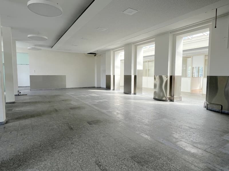Verkaufsräumlichkeiten mit Altbauflair in Teilflächen zu vermieten (3)