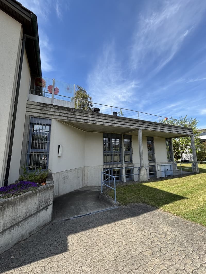 Attraktive Gewerbefläche mit vielseitigen Nutzungsmöglichkeiten in Kriegstetten (3)