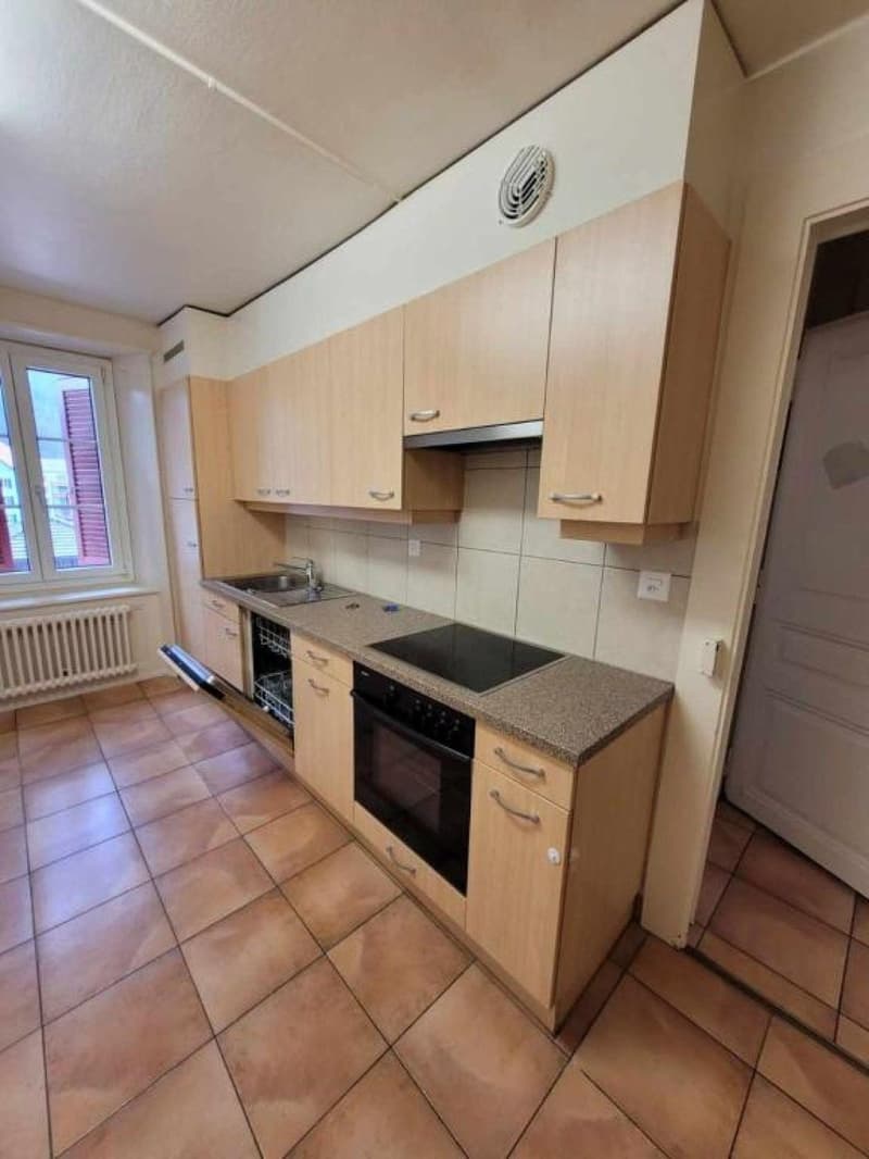 Appartement de 3 pièces au 2ème étage à louer à Fleurier, idéalement situé (3)