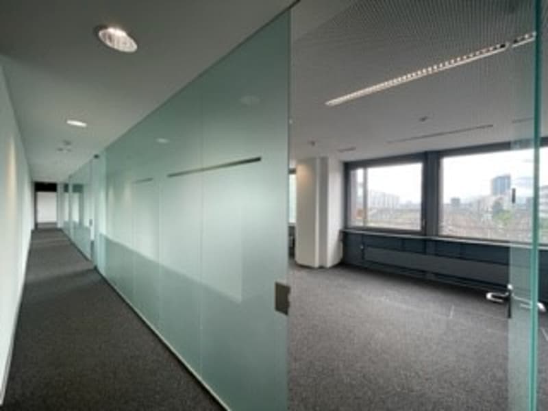 Praktische Büroflächen direkt beim Bahnhof Basel SBB (1)