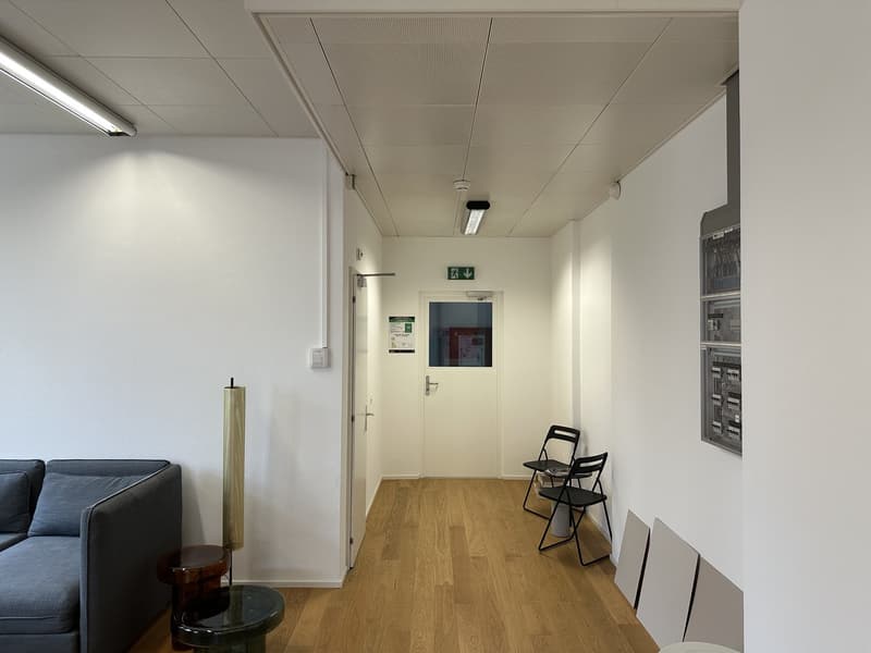 Montreux à 2 minutes de la gare - bureaux - bail de durée déterminée (9)