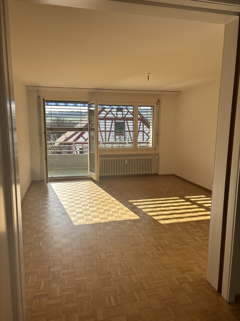 3.5-Zimmer-Wohnung in Niederhasli ab sofort verfügbar (1)