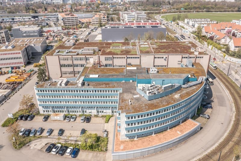 Grosszügige Büroflächen in Wallisellen (9)