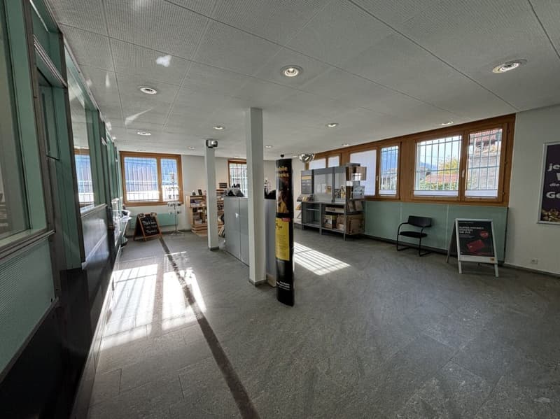 Beste Lage: Top Geschäftslokal in Brienz (5)
