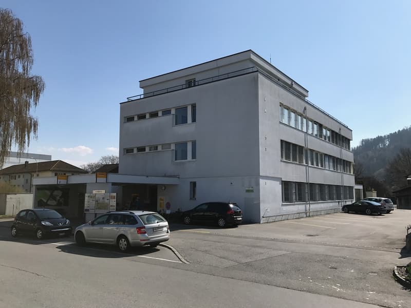 Parkplätze direkt beim Bahnhof St. Margrethen! (2)