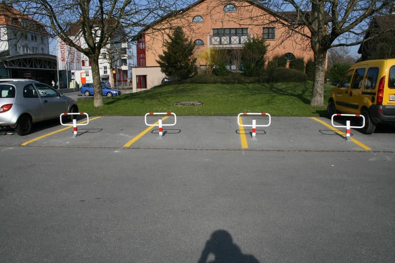 Aussenabstellplatz zu vermieten (2)