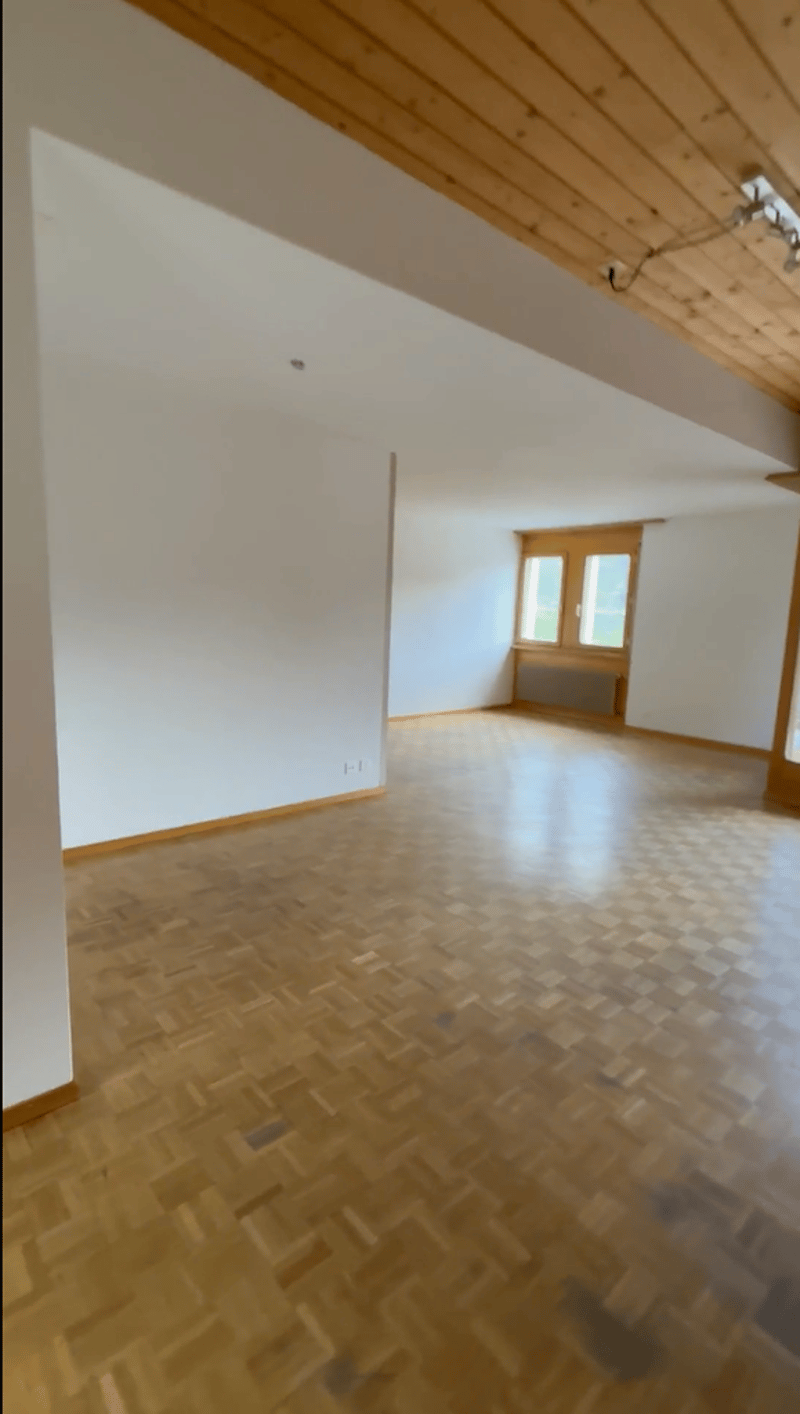 4.5-Zimmerwohnung mit Balkon befristet zu vermieten (3)