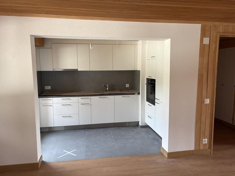 Villars-sur-Ollon au coeur du Village dans immeuble Poste et gare (4)