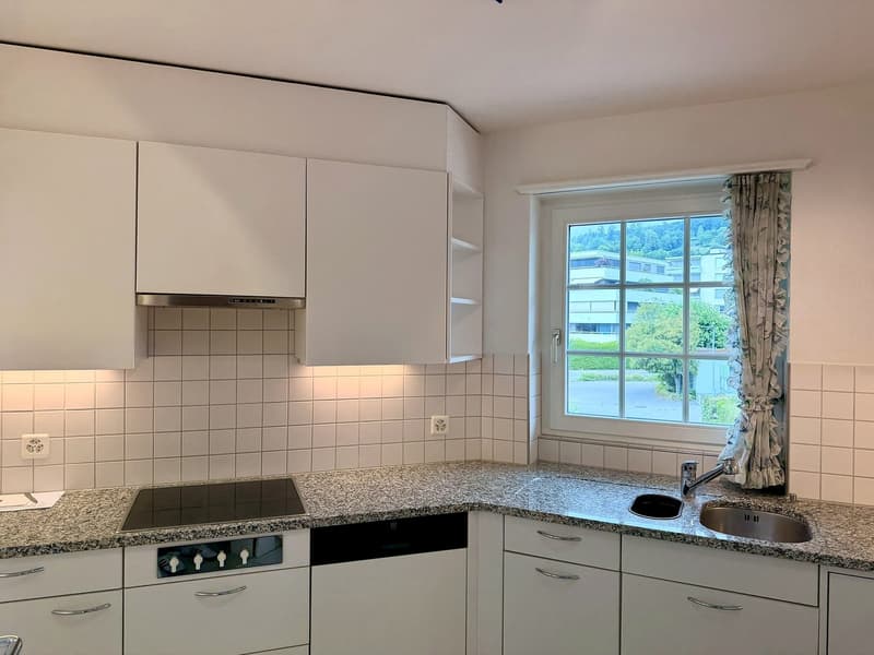Attraktive 4.5-Zimmerwohnung in Uetikon am See (6)