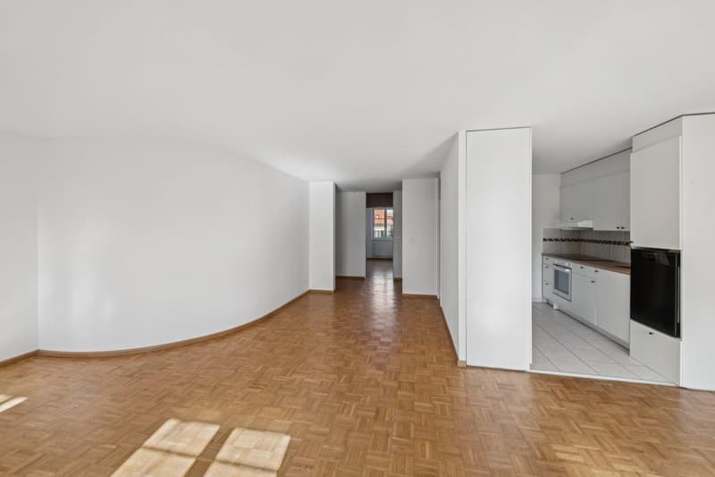 3.5 Zimmerwohnung in Schönenbuch (4)