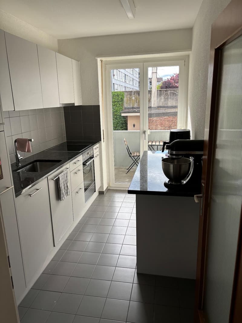 Helle 3-Zimmer-Wohnung mit Balkon an der Frobenstrasse in Basel (8)