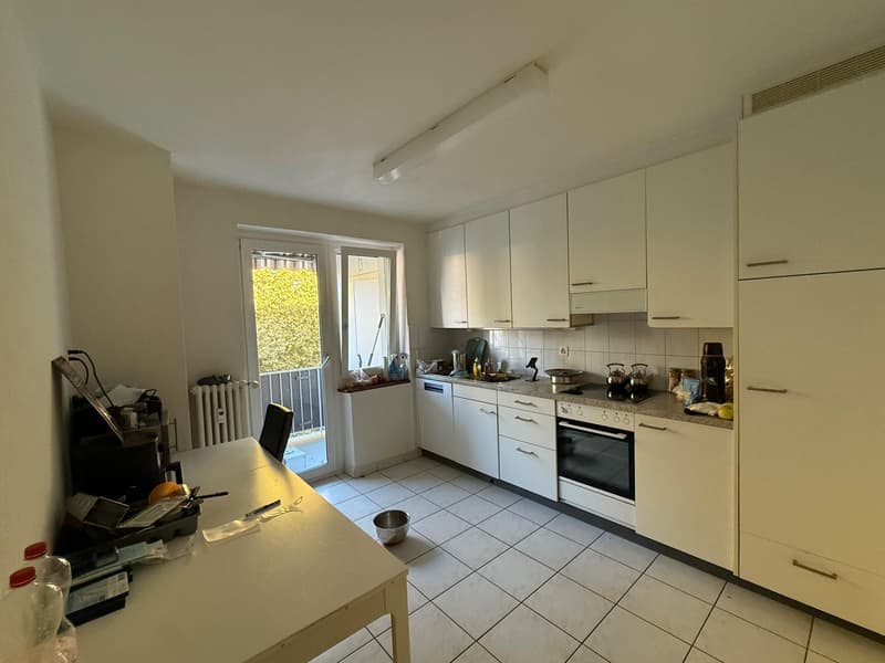 Attraktive 3-Zimmer-Wohnung mit Balkon in Basel (8)