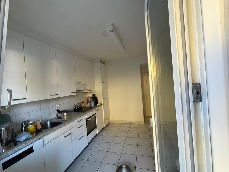 Attraktive 3-Zimmer-Wohnung mit Balkon in Basel (7)