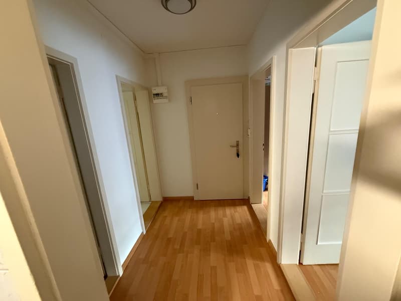 Attraktive 3-Zimmer-Wohnung mit Balkon in Basel (6)