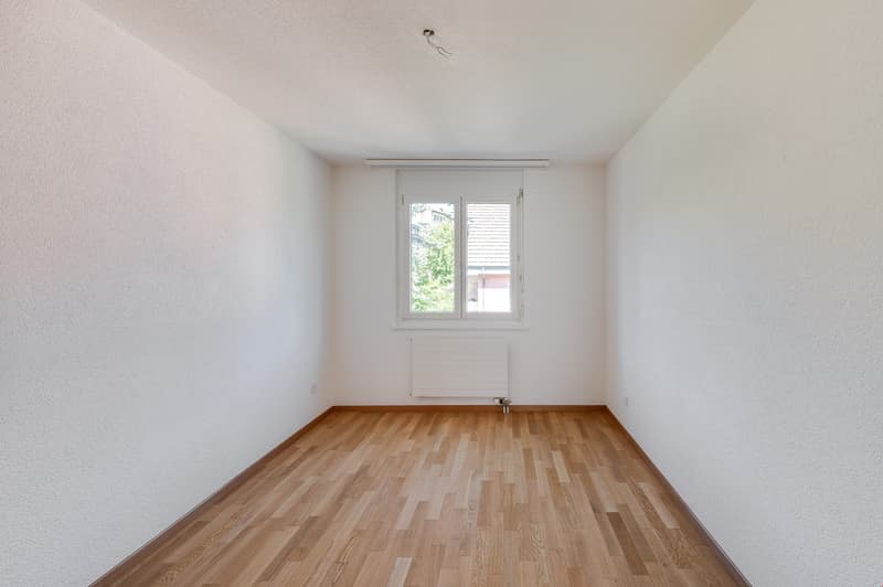 Grosse 3.5-Zimmer-Wohnung (8)