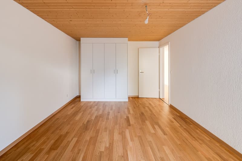 Moderne Wohnung mit zwei Sitzplätze (6)