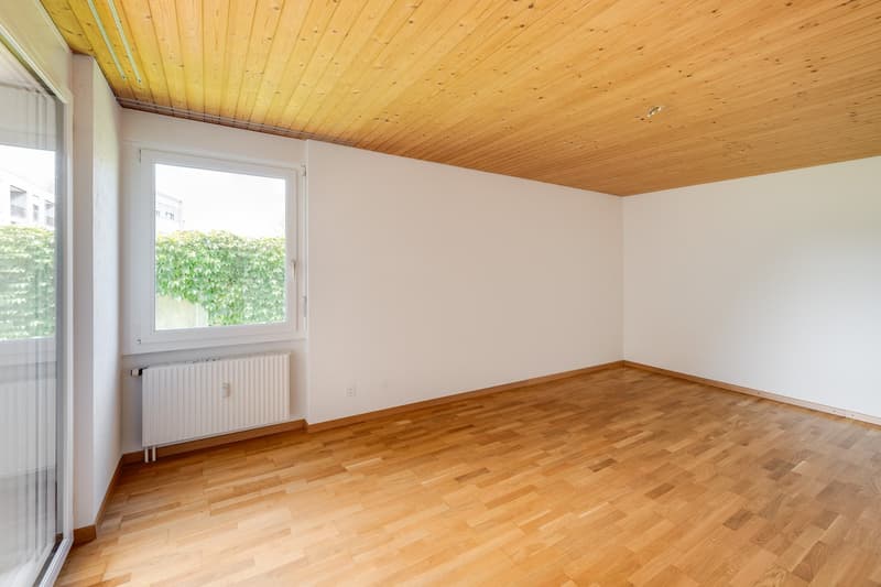 Erdgeschosswohnung mit zwei Sitzplätze und Cheminée (5)