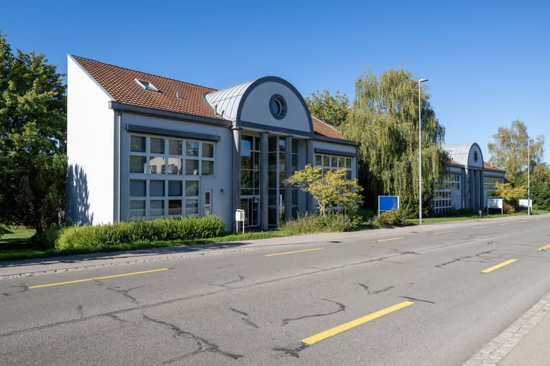 Exklusiver Geschäftsstandort für Ihr Unternehmen in Muri! (18)