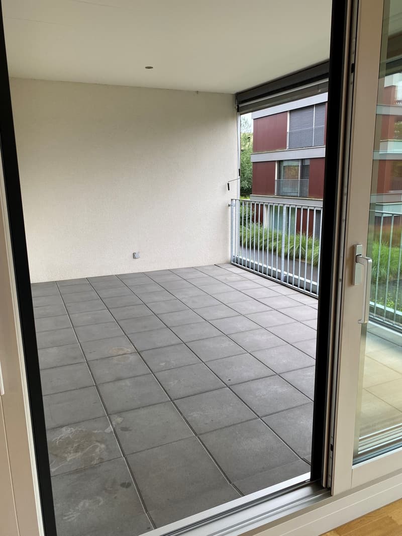 Moderne und grosszügige Wohnung (8)