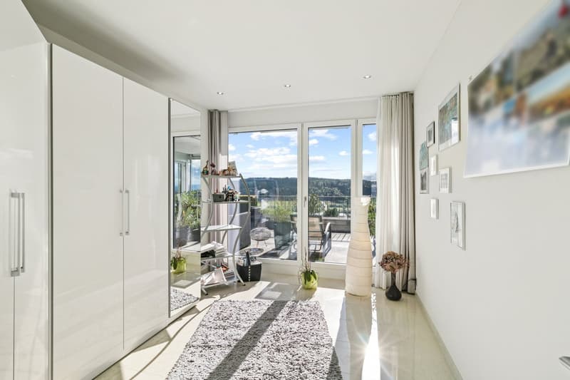 Wohnen auf höchstem Niveau – Exklusives Terrassenhaus mit Panorama-Fernsicht (13)
