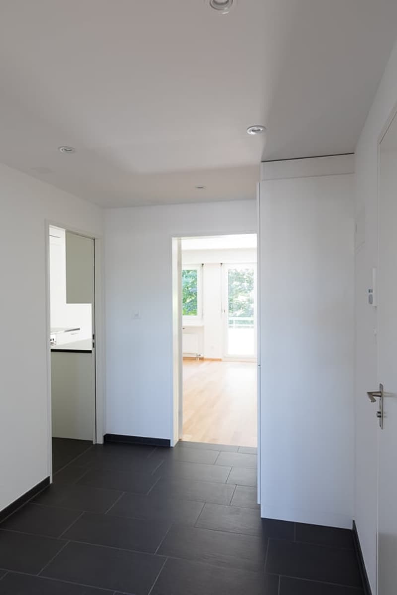 Schöne 3.5-Zimmerwohnung im 2. OG (8)