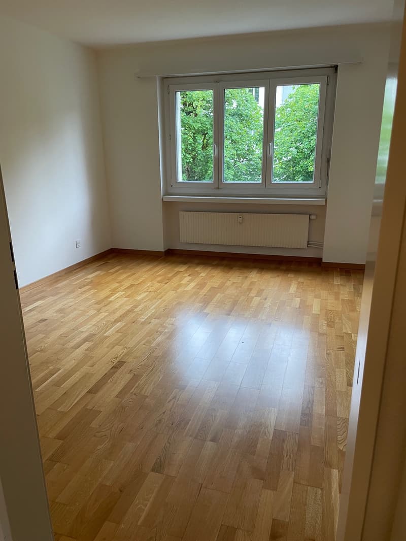 3 1/2-Zimmerwohnung im 1. Stock! (6)