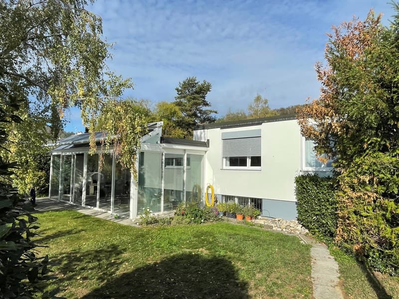freistehendes Einfamilienhaus an Traumlage mit Sicht auf die Berge! (1)