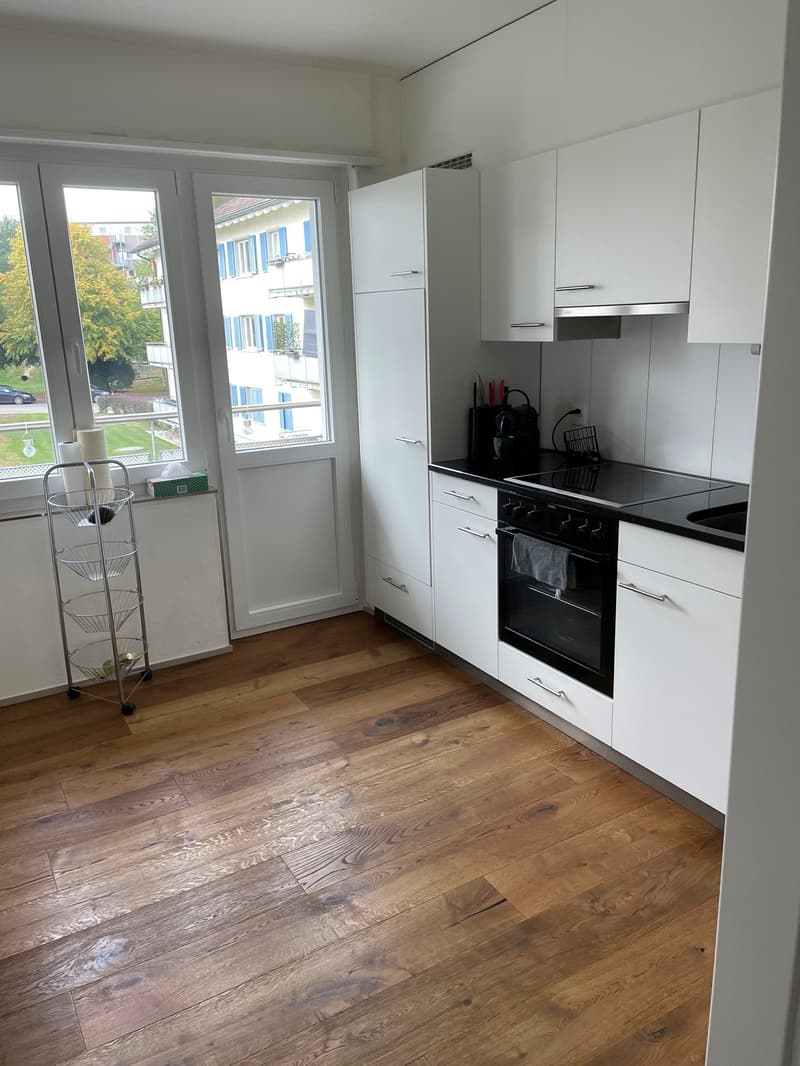 sehr gepflegte 3 1/2-Zimmerwohnung in einem Top-Zustand! (2)