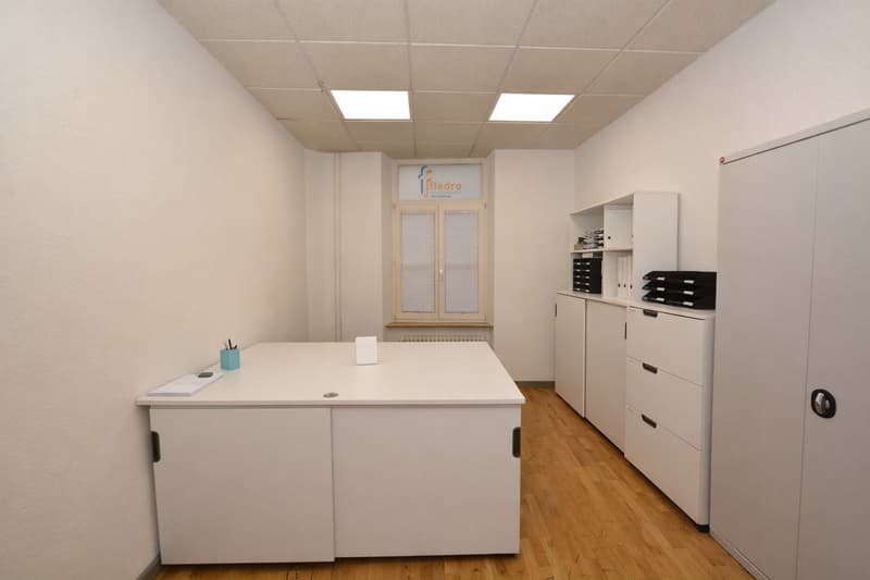 Ganze Etage mit 4 Büros im Herzen von Basel (5)