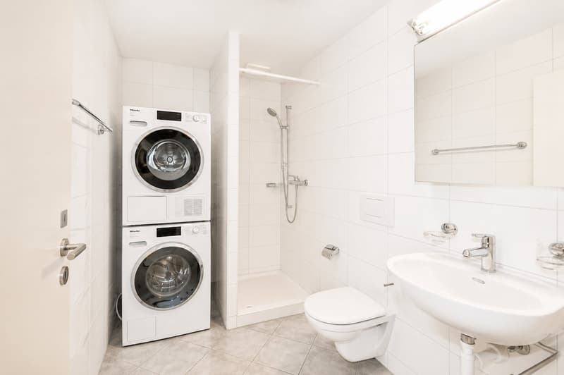 Geräumige 4.5-Zimmer-Wohnung mit Wintergarten in Bottmingen (12)