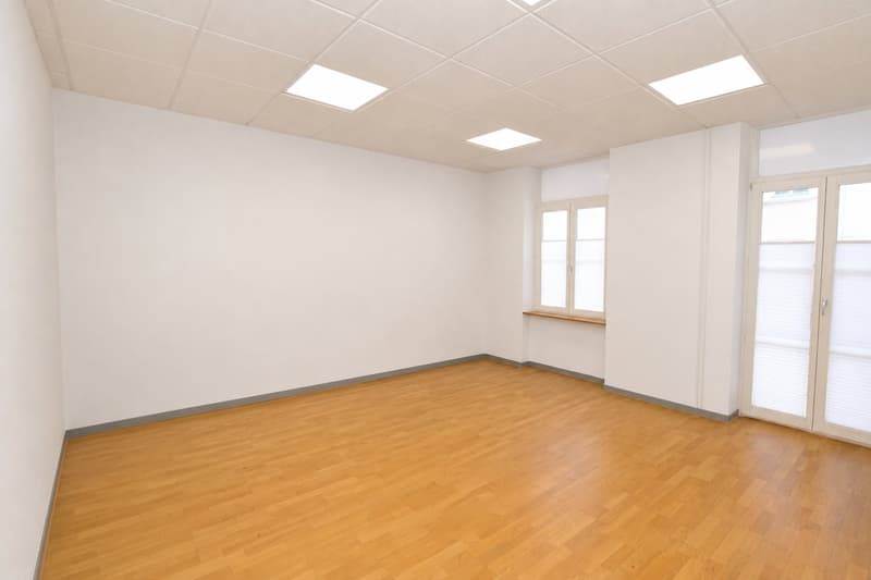 Ganze Etage mit 4 Büros im Herzen von Basel (5)