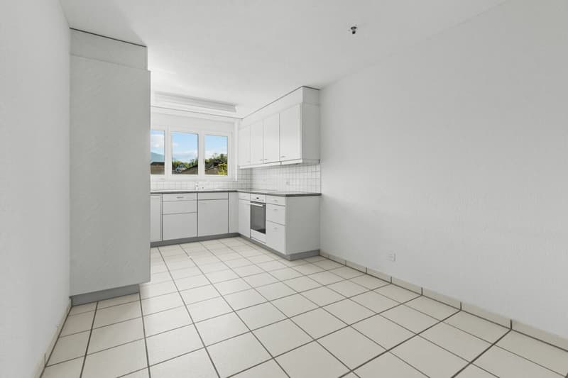Helle 3.5 Zimmer-Wohnung mit sonnigem Balkon und Blick ins Grüne (6)