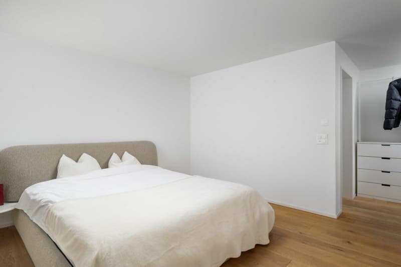 Ihr neues Zuhause: Helle, moderne Wohnung an bester Lage inklusive Tiefgaragenplatz (3)