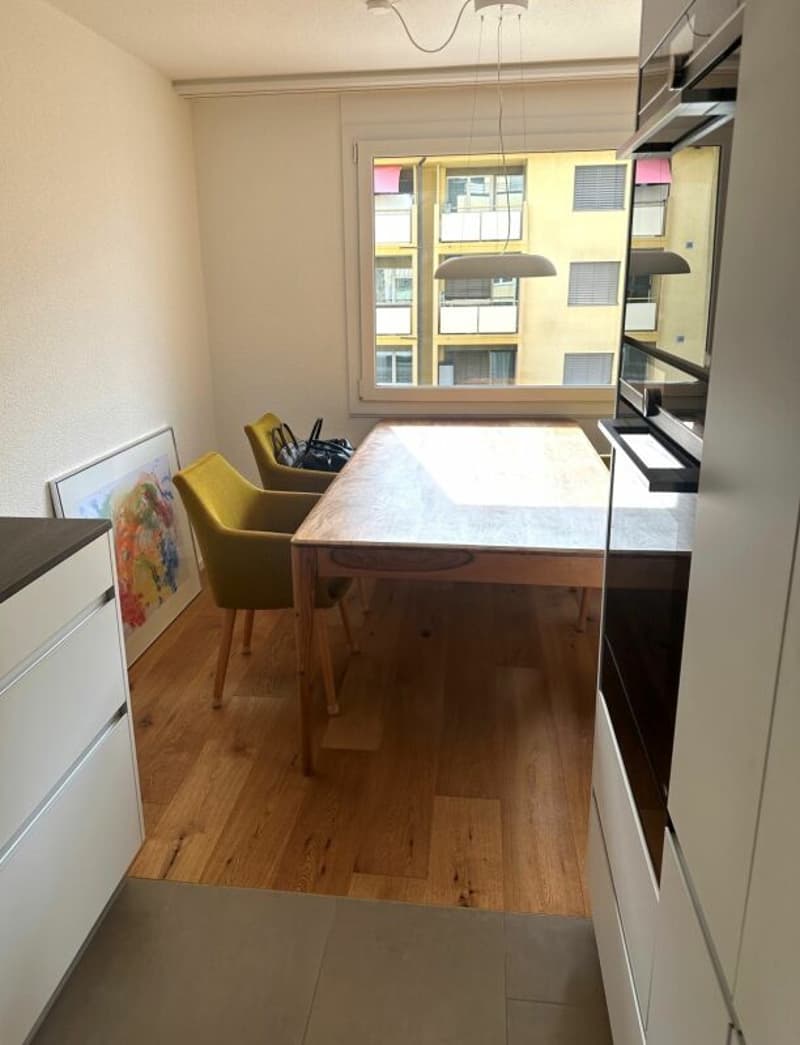 helle, renovierte Wohnung an idealer Lage (3)