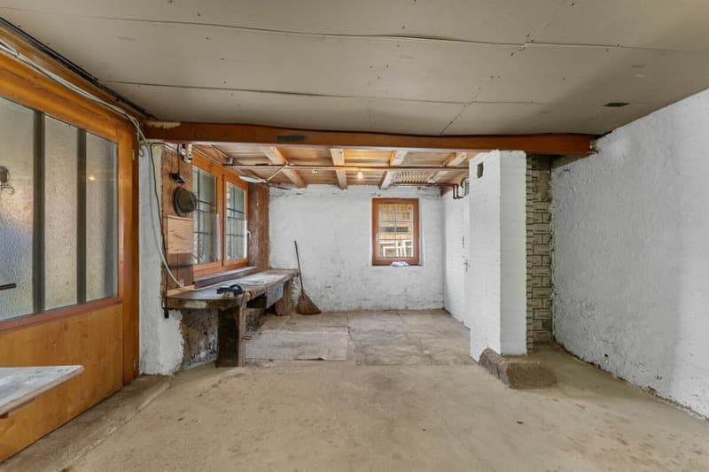 RESERVIERT: Zweifamilienhaus / EFH mit Einliegerwohnung (23)
