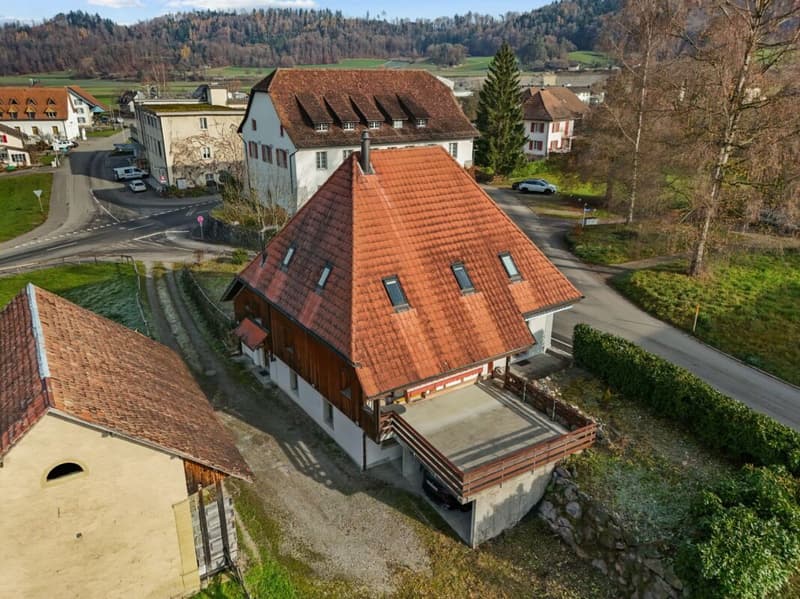 RESERVIERT: Zweifamilienhaus / EFH mit Einliegerwohnung (4)