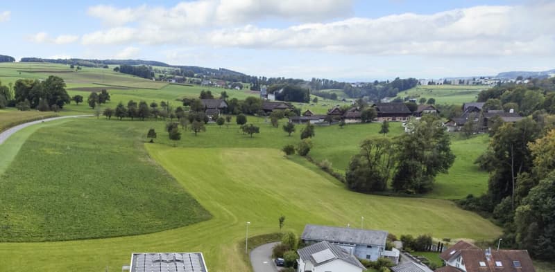 Bestens besonntes Bauland an unverbaubarer Lage (3)