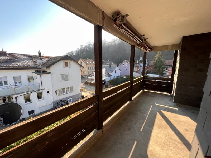 Appartement rénové dans une petite maison multifamiliale (12)
